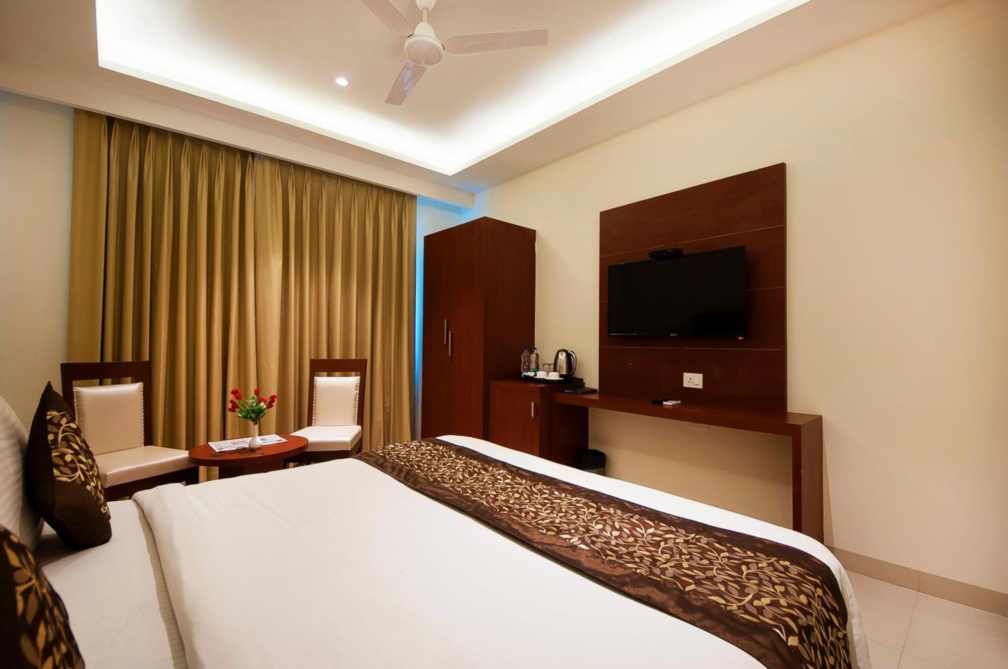 Hotel Z Suite-Near Delhi Airport Neu-Delhi Exterior foto